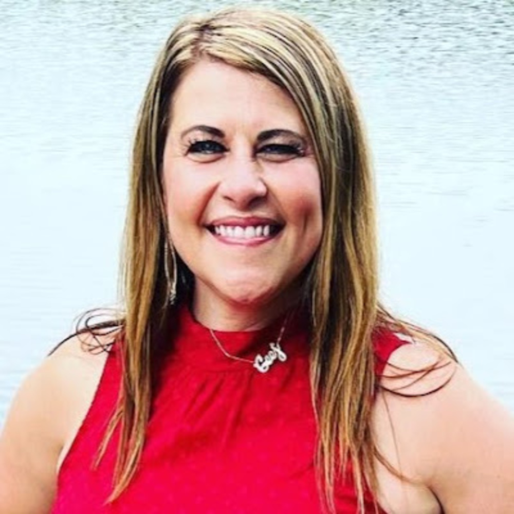 Meet your Posher, Gena